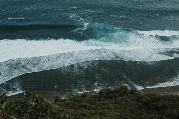 Classic modern Bali wedding at Khayangan Estate