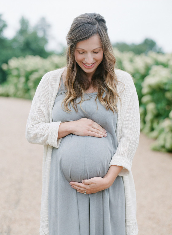 Pippin Hill Farm maternity photos
