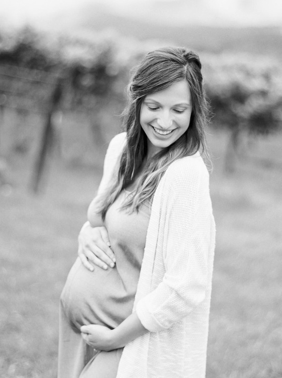 Pippin Hill Farm maternity photos