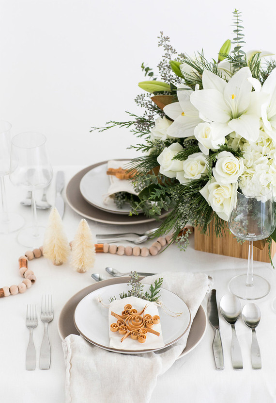Natural scandi-inspired holiday place setting with Teleflora on 100 Layer Cake