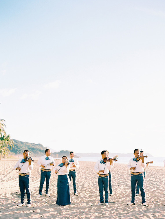 Guide to getting married in Sayulita Mexico