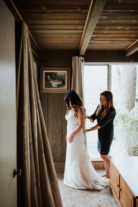 Intimate fall camp wedding at Mount Laguna in San Diego