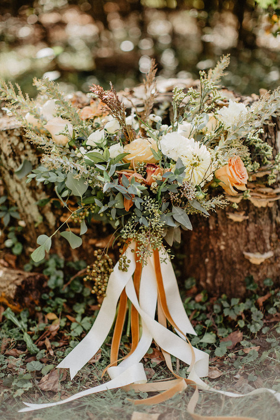 Vintage fall brunch wedding inspiration