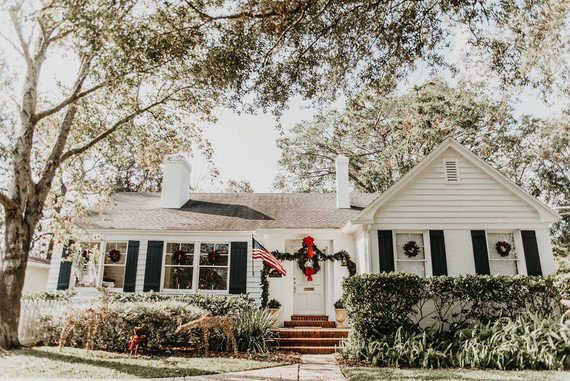 Festive Christmas nursery decor