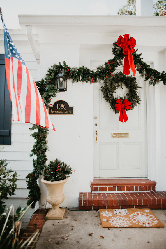Festive Christmas nursery decor
