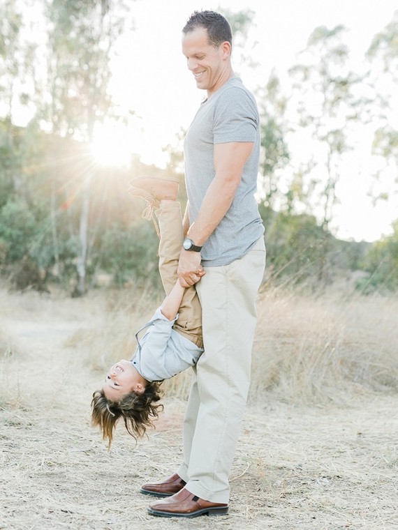 Rustic sparkle holiday family photos in San Diego