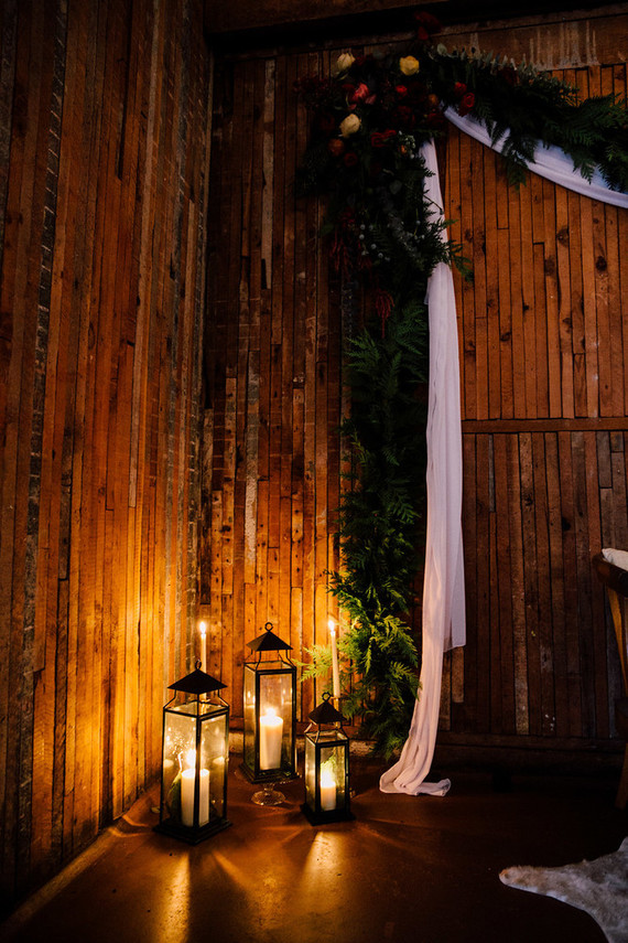 Rose and red winter wedding ideas