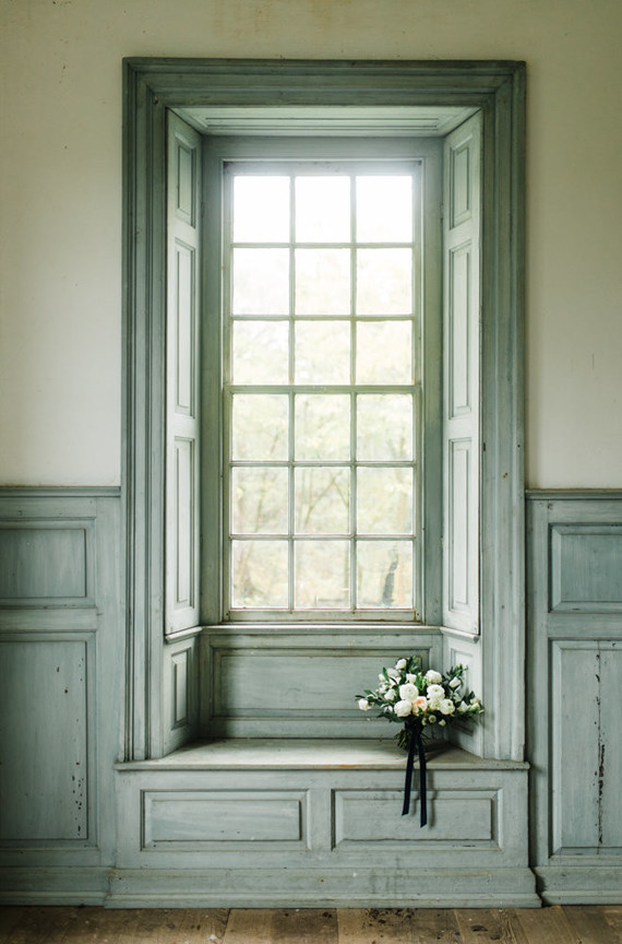 Elegant winter garden wedding ideas in Virginia