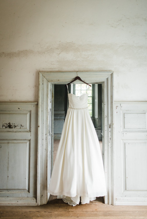 Elegant winter garden wedding ideas in Virginia