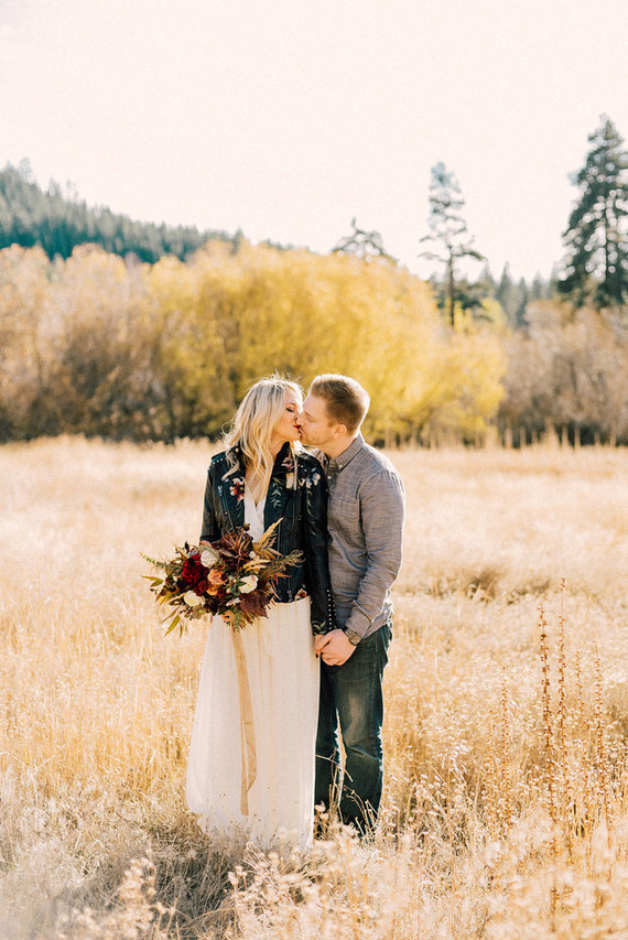 Fall, golden hour engagement photos in Nevada