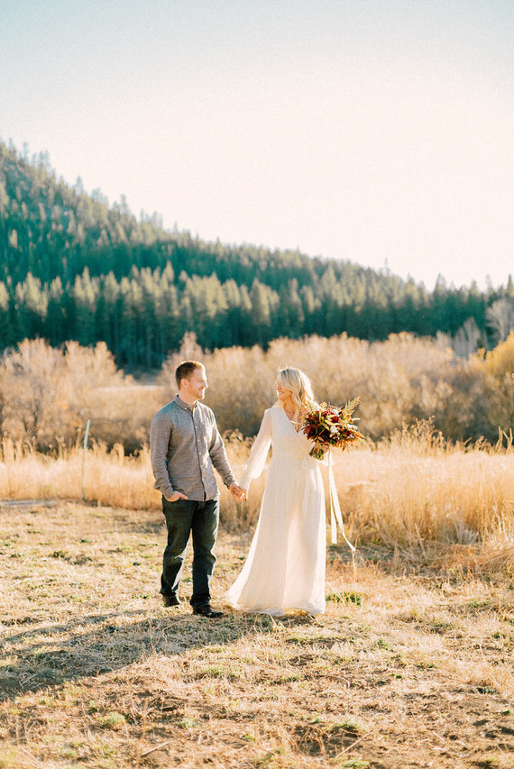 Fall, golden hour engagement photos in Nevada