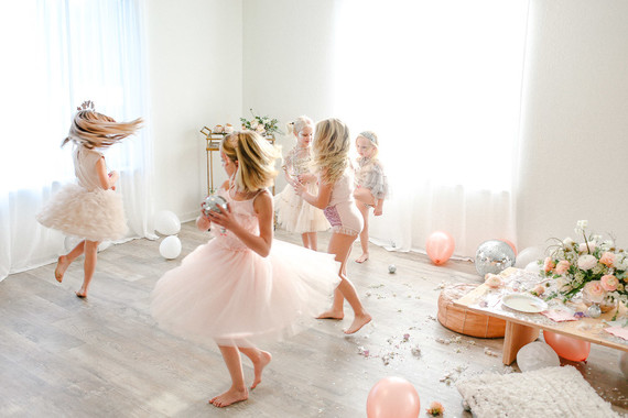 Girly, sparkly NYE party for kids with Beijos Events on 100 Layer Cakelet