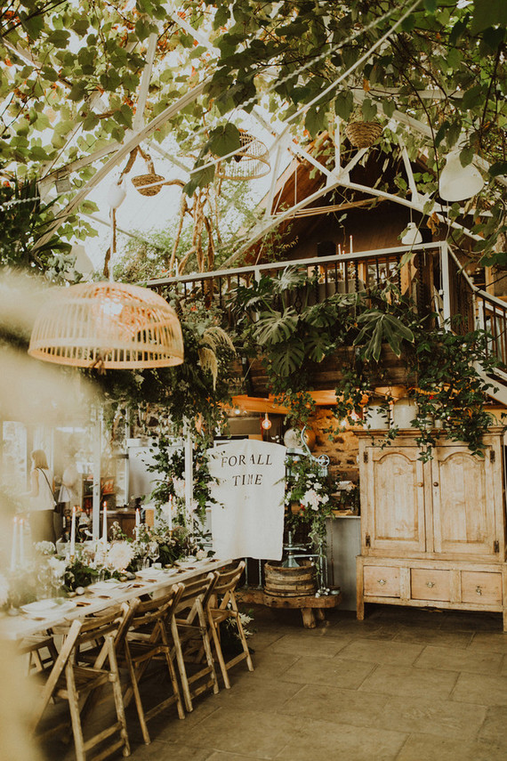 Charming greenhouse wedding reception in on the Isle of Mull in Scotland
