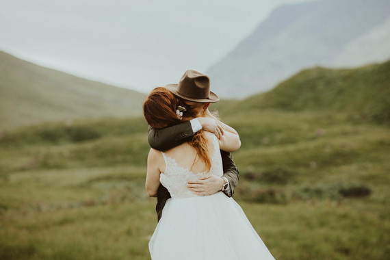 Charming indie Scottish Isle wedding