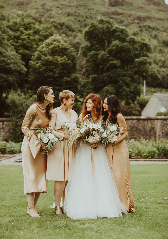 Charming indie Scottish Isle wedding