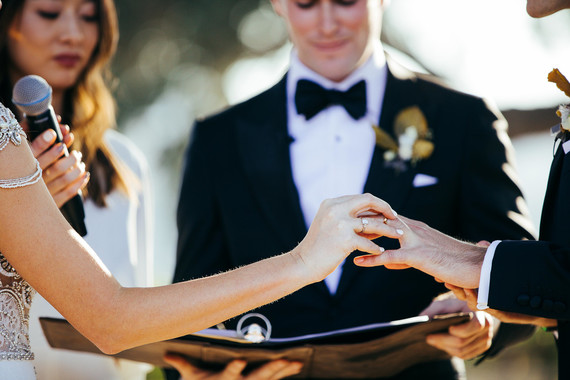 Elegant black and white wedding at Sunstone Winery