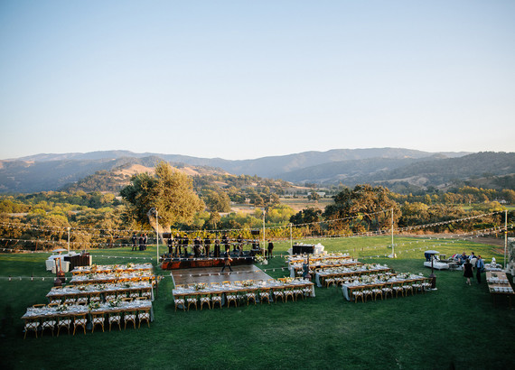 Elegant black and white wedding at Sunstone Winery