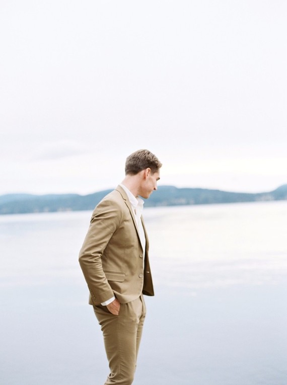 Serene modern Galiano Island wedding inspiration