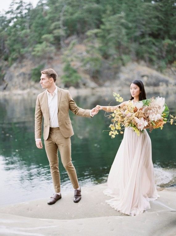 Serene modern Galiano Island wedding inspiration