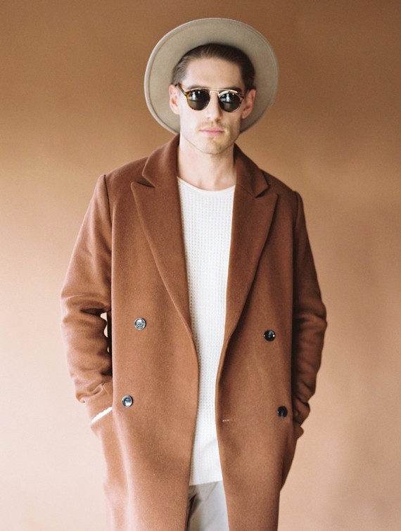 Stylish mod engagement photos on Galiano Island