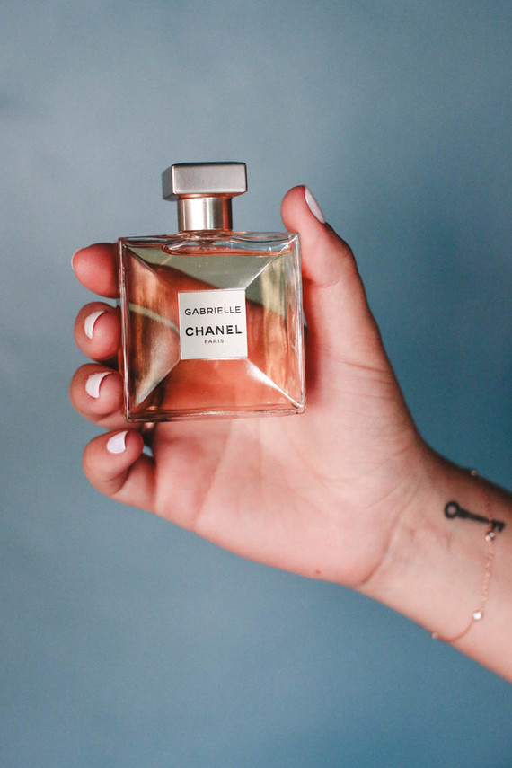 Modern jewel tone wedding at Vibiana in DTLA