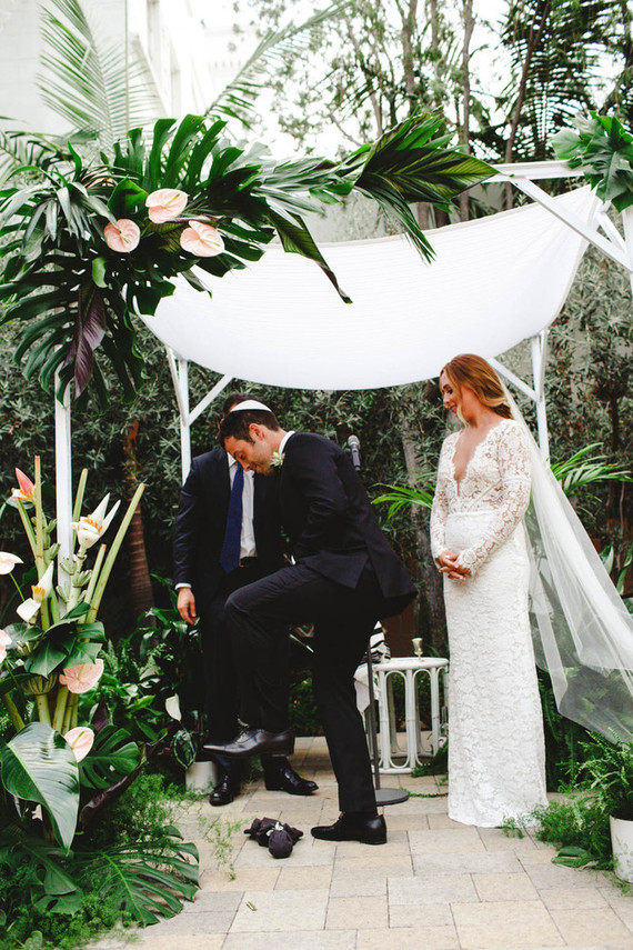 Modern jewel tone wedding at Vibiana in DTLA