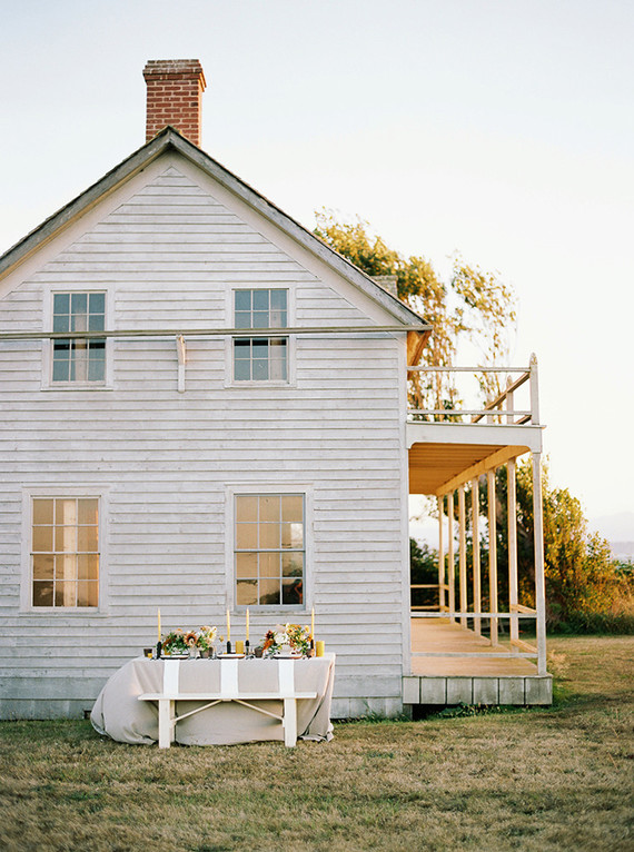 Golden hour late summer farmhouse wedding inspiration
