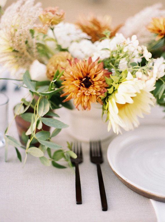 Golden hour late summer farmhouse wedding inspiration