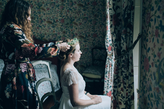 Intimate winter wedding at Chateau de Montplaisant in France