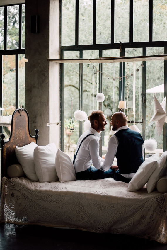 Winter same sex elopement in Veneto Italy