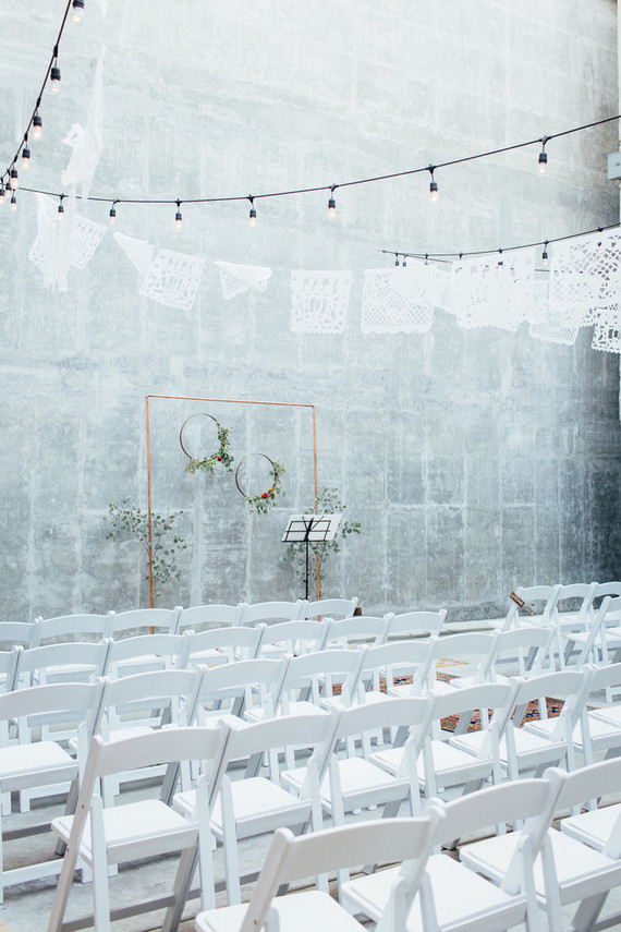 Howl Long Beach vintage wedding on 100 Layer Cake Inspiration