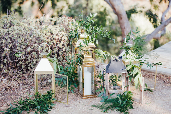 Stylish Malibu wedding on 100 Layer Cake Inspiration