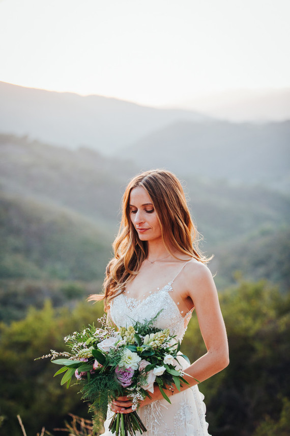 Stylish Malibu wedding on 100 Layer Cake Inspiration