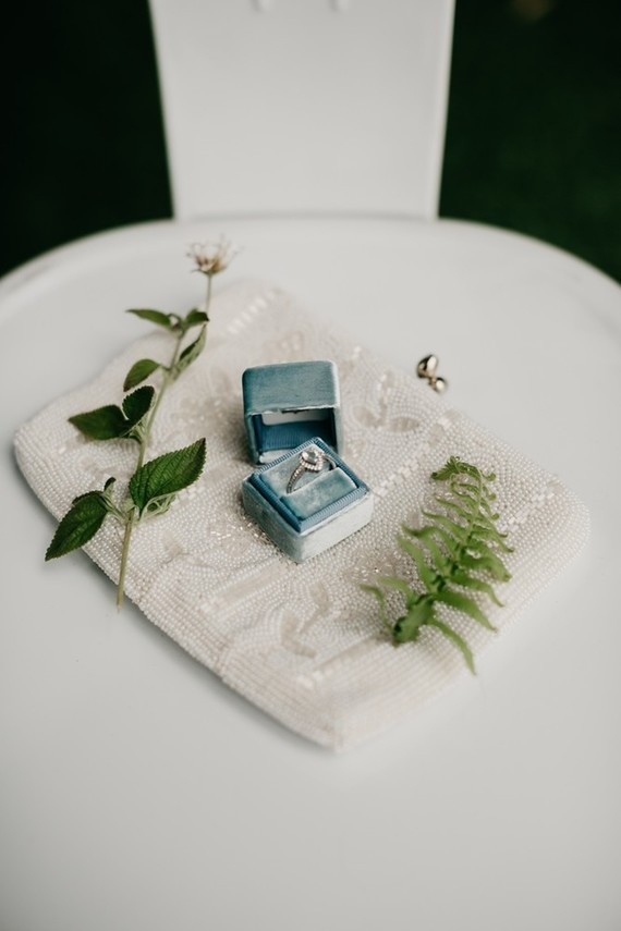 Modern tropical wedding at the San Diego Botanic Garden