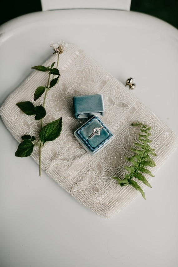 Modern tropical wedding at the San Diego Botanic Garden