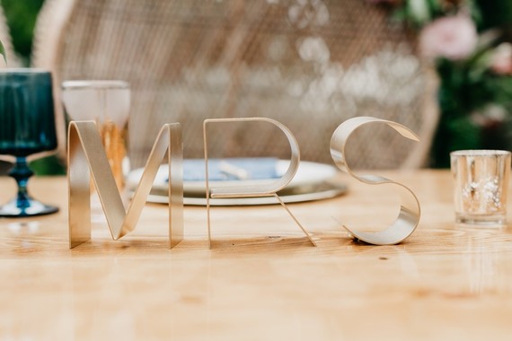 Modern tropical wedding at the San Diego Botanic Garden