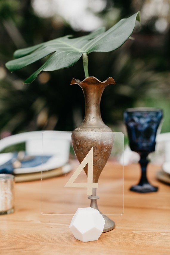 Modern tropical wedding at the San Diego Botanic Garden