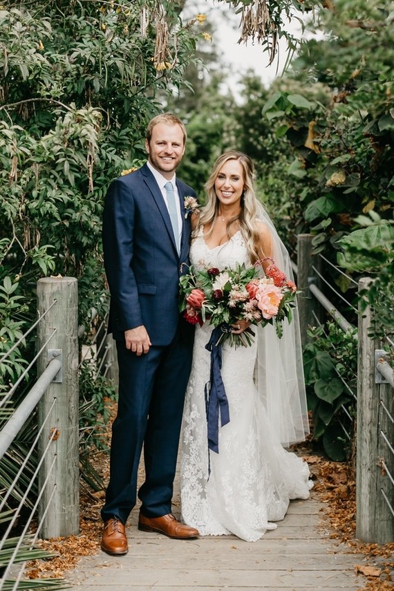 Modern tropical wedding at the San Diego Botanic Garden
