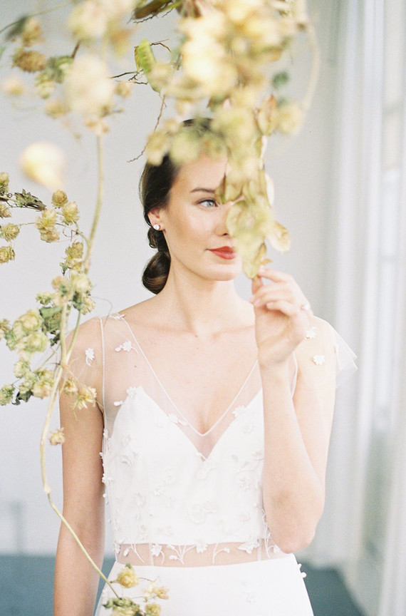 Modern minimal fall wedding inspiration in a loft