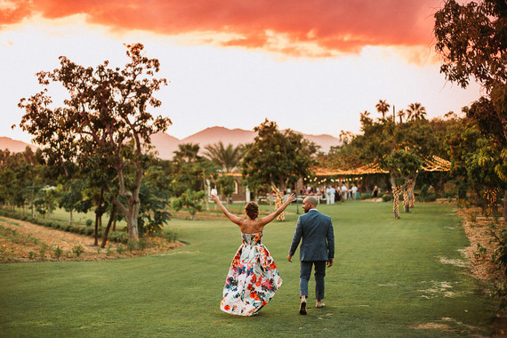 Stylish tropical wedding at Flora Farms in Cabo