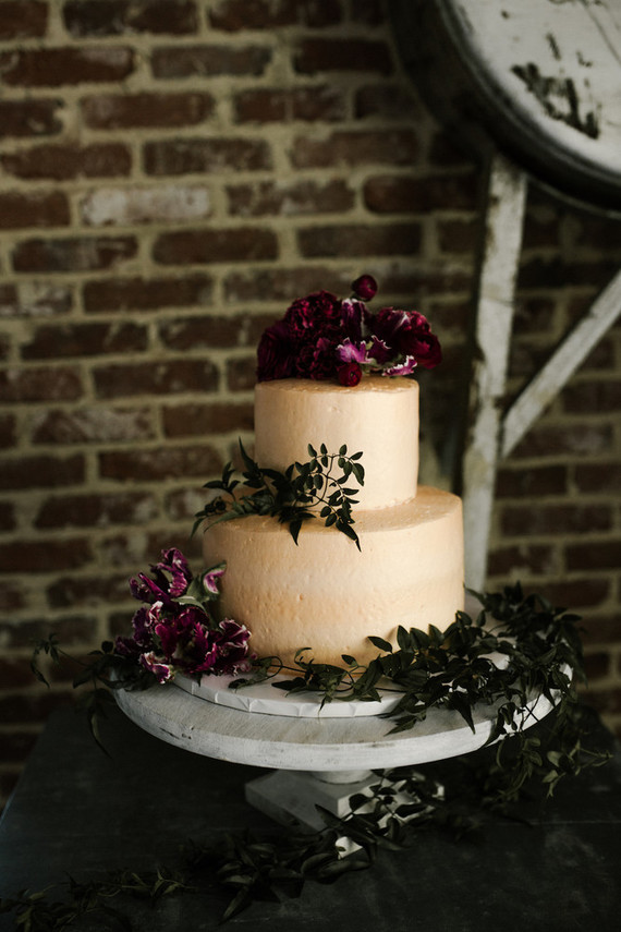 Moody modern wedding at Cherry Hollow Farms in Atlanta