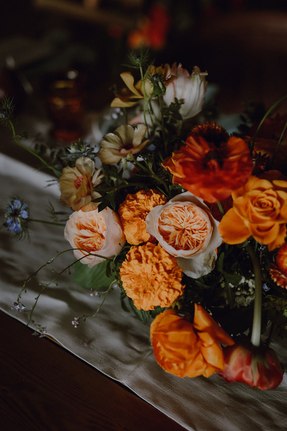 Spring Columbia Gorge wedding at Gorge Crest Vineyards