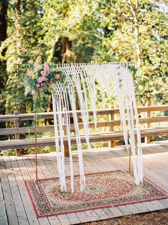 Modern feminine Santa Cruz wedding with boho details