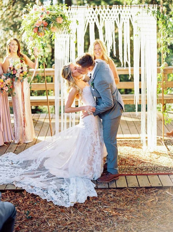 Modern feminine Santa Cruz wedding with boho details