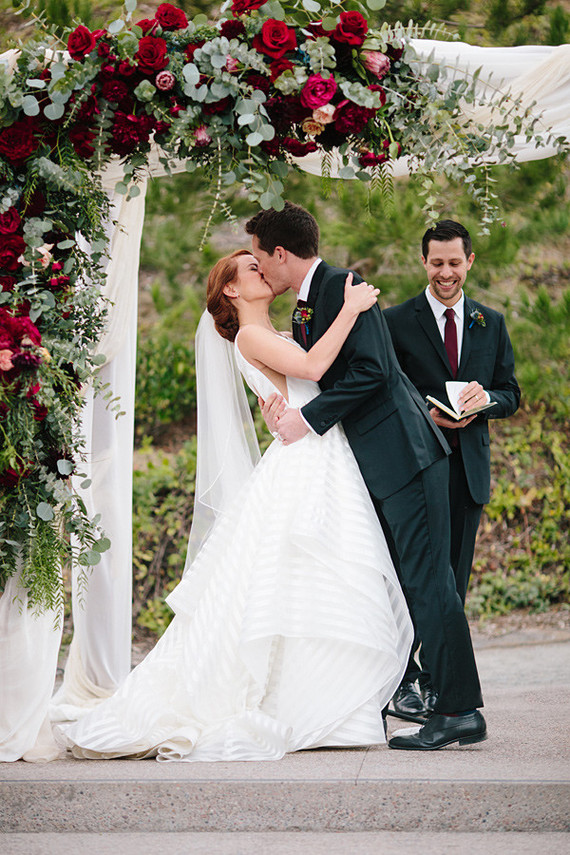 modern fall garden wedding