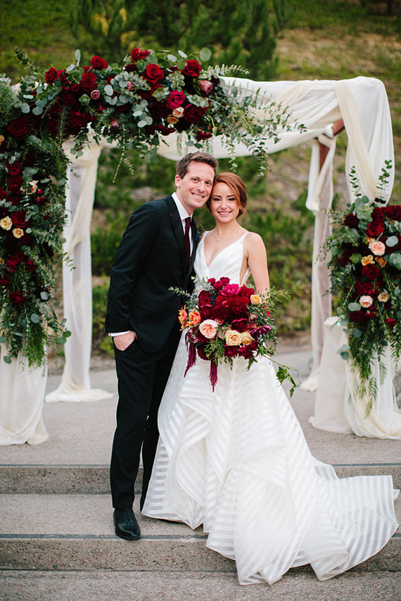 modern fall garden wedding