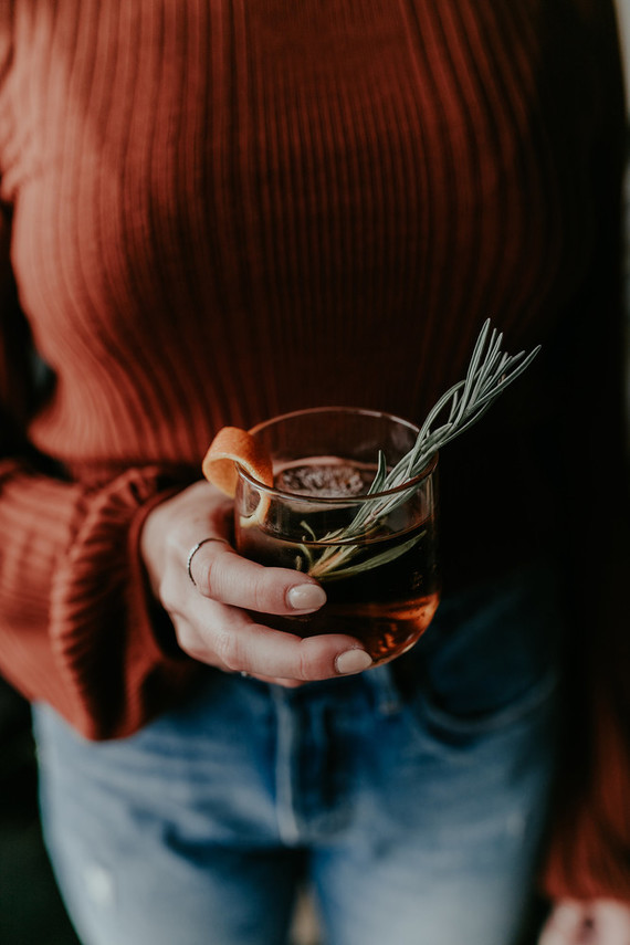 Crafts and cocktails workshop at Union/Pine Inspiration