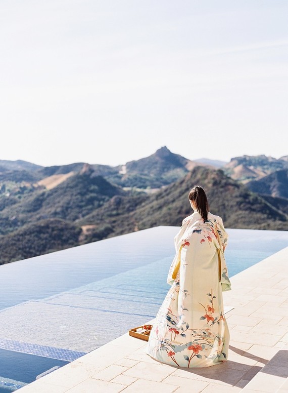 Elegant Valentine's Day wedding ideas at Malibu Rocky Oaks Estate