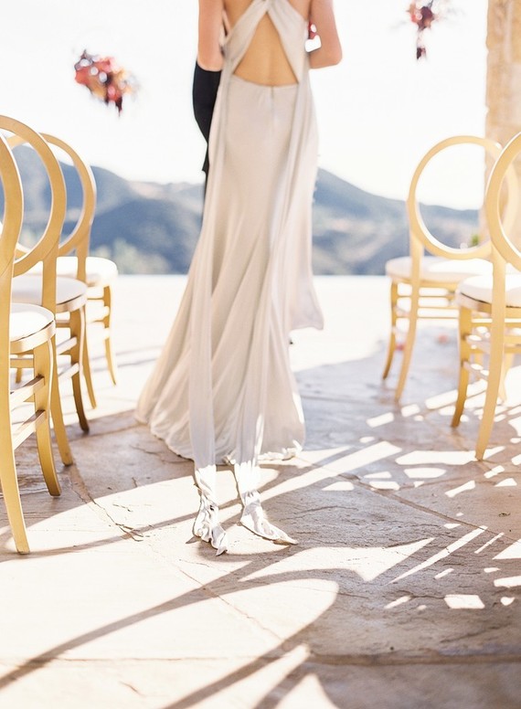 Elegant Valentine's Day wedding ideas at Malibu Rocky Oaks Estate