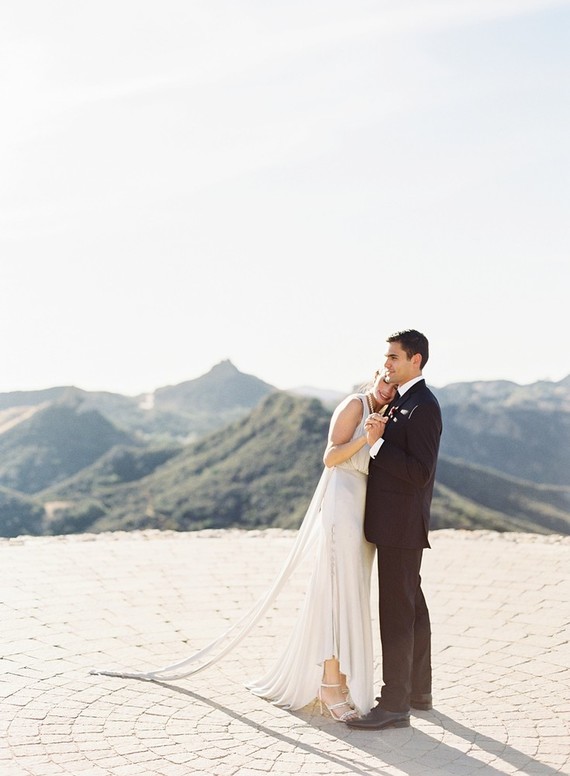 Elegant Valentine's Day wedding ideas at Malibu Rocky Oaks Estate